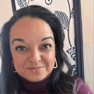 Fundraising Page: Monique Farrell